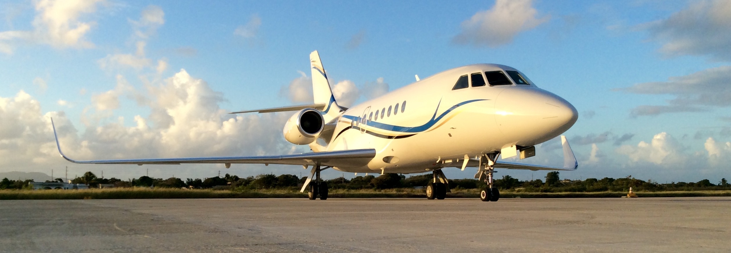 Falcon 2000S Jet Aircraft